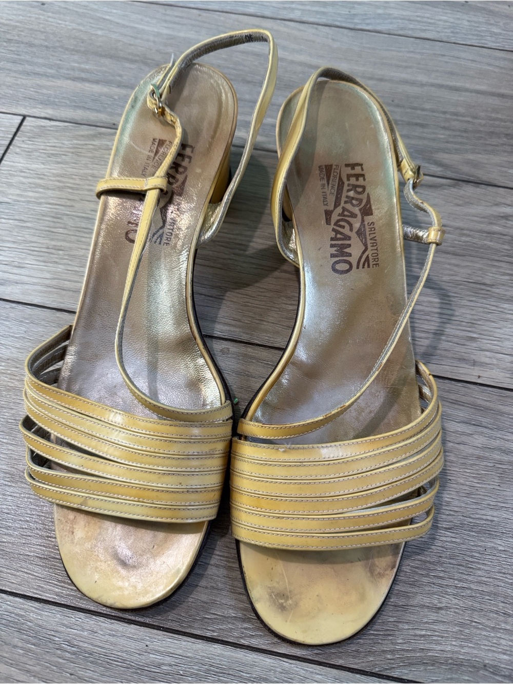 Salvatore Ferragamo  vintage Leather Slingback Sandals